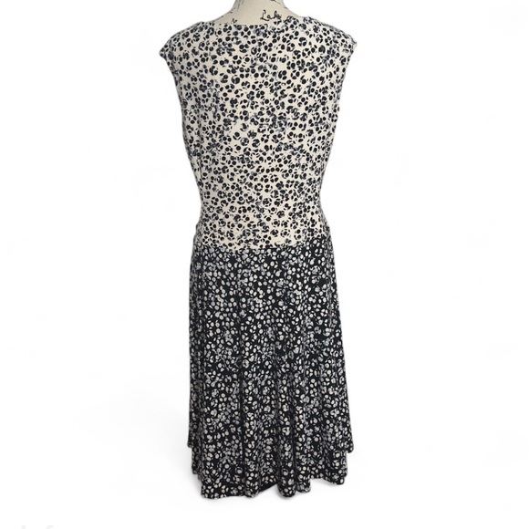 Ralph‎ Lauren Women's Sleeveless Dress - Picture 2 of 9